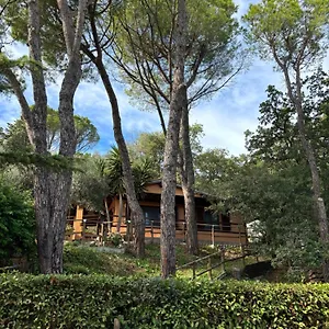Nel Vicino Mare Talamone