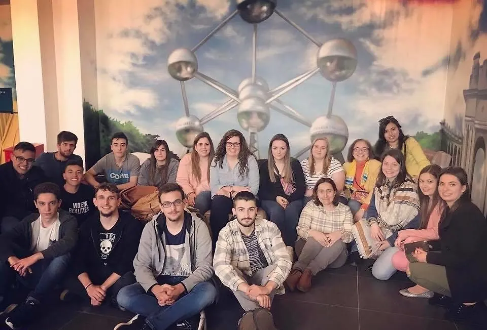 **  Midi Station Hotel Bruxelas Bélgica